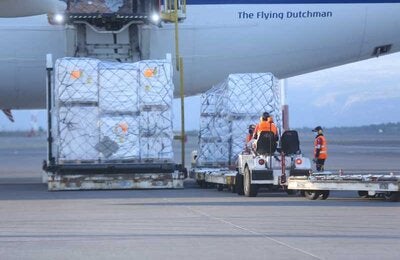 Covax Facility permite el arribo de 379.080 dosis de la vacuna de Pfizer a Ecuador