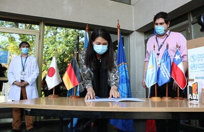 CESFAM atienden en línea y gestionan demanda asistencial incorporando tecnología de "teletriage"