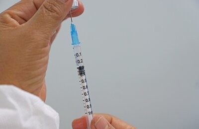 VACUNACIÓN EN NIÑOS