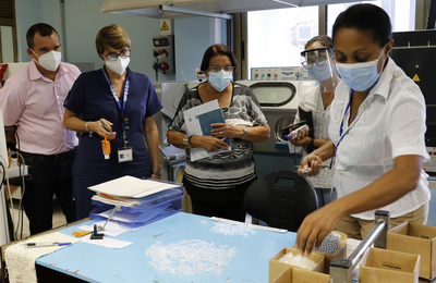 Visita a CNEURO con proyecto de UE