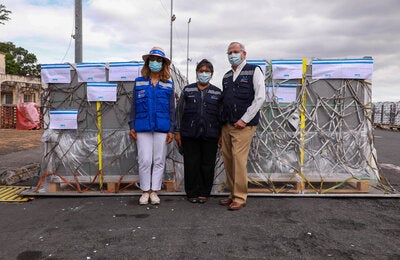 Nicaragua recibe 1,252,800 dosis de vacunas AstraZeneca adquiridas a través del Fondo Rotatorio de la OPS