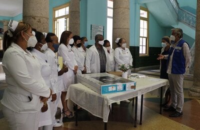 Donación de equipamiento a centro centinela