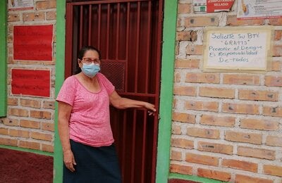   dona_reina_isabel_ardon_acs_hnd