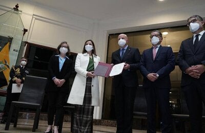 Vicepresidencia de la República y los Ministerios de Salud Pública, Energía y Minas y Turismo firman compromiso de Plan estratégico para la eliminación de la malaria en Ecuador