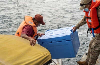 Mantaining the cold cahin to preserve vaccines