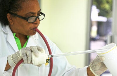 © PAHO/WHO Dominican Republic | 2014. National Center for Tropical Disease Control (CENCET). PHOTO: Sebastián Oliel.