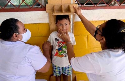 Taller de antropometría en niños de la Costa Caribe.