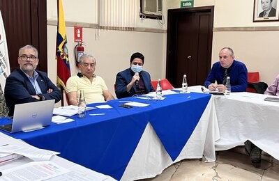 Ecuador: OPS/OMS coopera con el fortalecimiento del Instituto Nacional de Investigación en Salud Pública