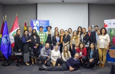 Foto grupal de los participantes