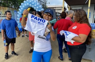 Participants of the morning health walk during the World Diabetes Day 2022 event in Suriname 