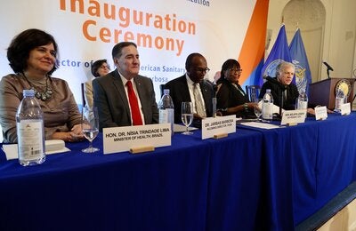 Mesa de abertura da cerimônia de posse de Jarbas Barbosa como diretor da OPAS