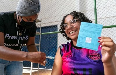 Vacinação contra COVID-19 em Brasília