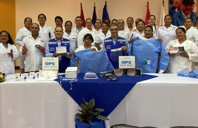 Donación de equipos y material de reposición periodica