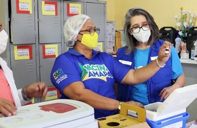 Vacunación antigripal en el norte de Brasil