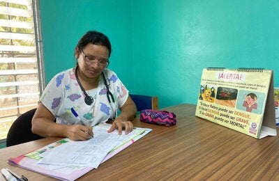 Dra. Karen García, establecimiento de salud Chachahuala, Omoa, Córtes