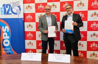 OPS/OMS y USFQ firman convenio para fortalecer acciones en salud pública