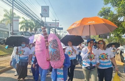 Caminata para concientizar a la población sobre la tuberculosis