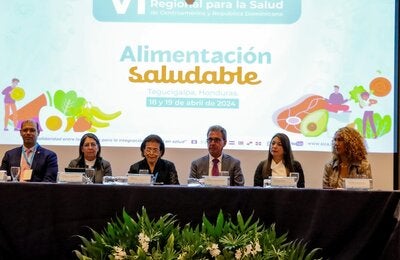 Autoridades inaguran el VI Foro de Alimentación Saludable