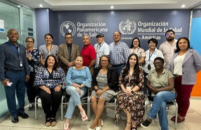 Reunión Salud-Educación a favor de adolescentes