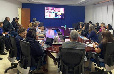 El lanzamiento de la semana de la vacunación fue seguida en vivo desde la oficina regional de la OPS en Caracas