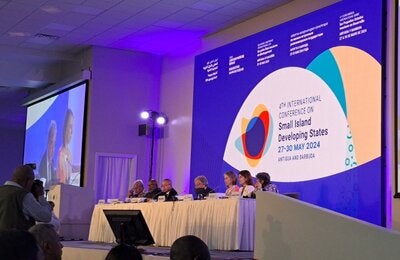 Cuarta Conferencia Internacional sobre Pequeños Estados Insulares en desarrollo