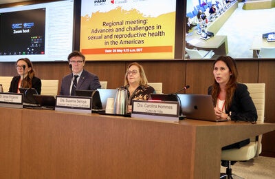 PAHO authorities, representatives of the missions of the Organization of American States (OAS), the Ministries of Health of PAHO Member States and civil society organizations participated in the meeting