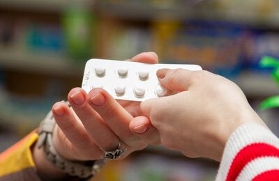 Resistencia antimicrobiana automedicación