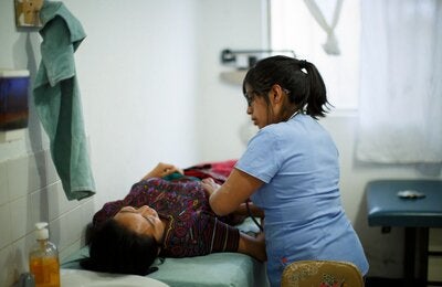 Enfermera con paciente