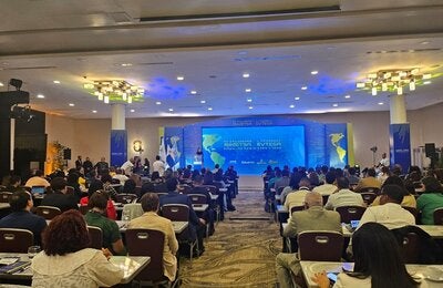 SISALRIL y OPS inauguran evento internacional de Evaluación de Tecnologías Sanitarias