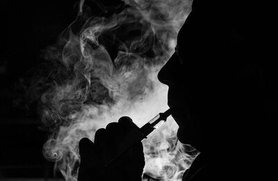 Perú da pasos decididos para regular el consumo, publicidad y venta de derivados del tabaco 