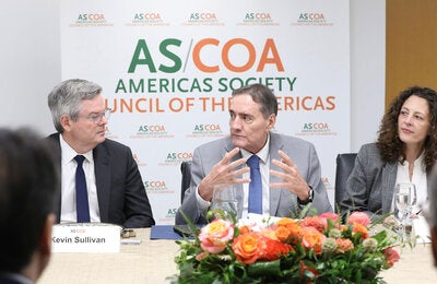 Director Dr. Jarbas Barbosa met on Wednesday October 1 with members of the Council of the Americas’ Healthcare Series leadership group and with health authorities from Argentina, Brazil, the Dominican Republic, Guyana, and Panama to advocate for stronger cooperation in health financing and security.