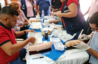 Sesiones prácticas del taller de anticoncepción