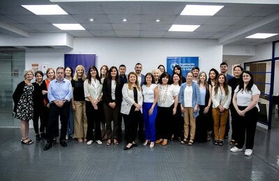 Foto grupal de los participantes