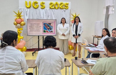 La universidad cuenta hoy con más de 40 mil estudiantes en todo el país y más de 7 mil profesores