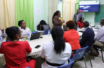 Grenada Ministry of Mental Health officials and PAHO in a meeting