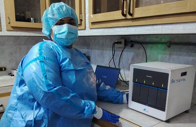 Equipo de GeneXpert en la dirección estadal de salud del estado Barinas