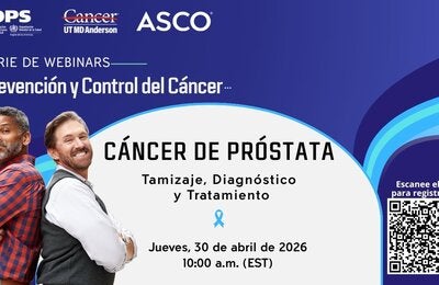 Imagen de dos hombres de mediana edad de brazos cruzados, sonriendo, uno de ellos es afrodesdendiente y el otro caucásico. Al fondo, la información del webinar sobre Cáncer de próstata: tamizaje, diagnóstico y tratamiento que se realiza el 30 de abril