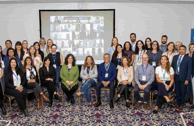 Foto grupal de los participantes