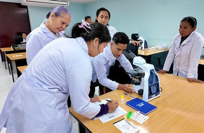 Fortalecimiento de capacidades para el diagnóstico de leishmaniasis