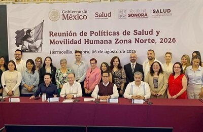 Foto grupal de reunión en Sonora