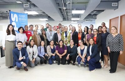 Personas participantes en taller sobre iniciativa HEARTS