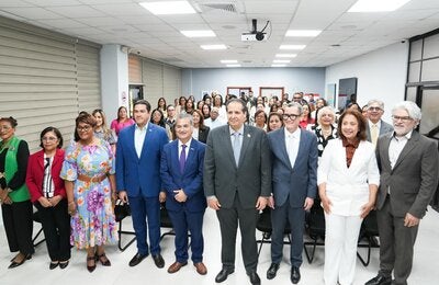 República Dominicana fortalece entornos laborales favorables a la lactancia materna con apoyo de la OPS/OMS