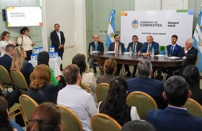 Foto del acto de lanzamiento