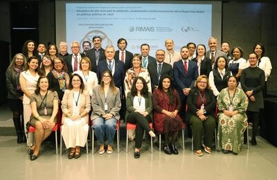 Personas participantes en taller de la RIMAIS en México