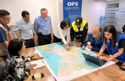 Especialistas en Hospitales Seguros apoyan al MINSA en la continuidad y recuperación de los servicios de salud tras el terremoto en Panamá