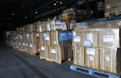 Carga con donación de OPS/OMS a Cuba