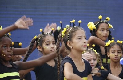 Actuación infantil en actividad por DMS en Pinar del Río