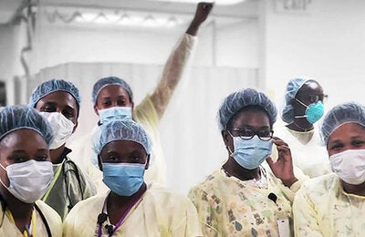 trabajadores de salud