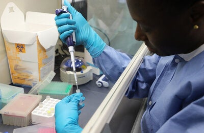 PAHO Prepares Barbados for COVID-19 Testing