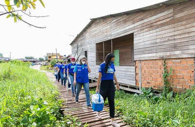 © PAHO/WHO Brazil | 2022. Vaccine campaigns for influenza and measles prevention. PHOTO: Karina Zambrana.